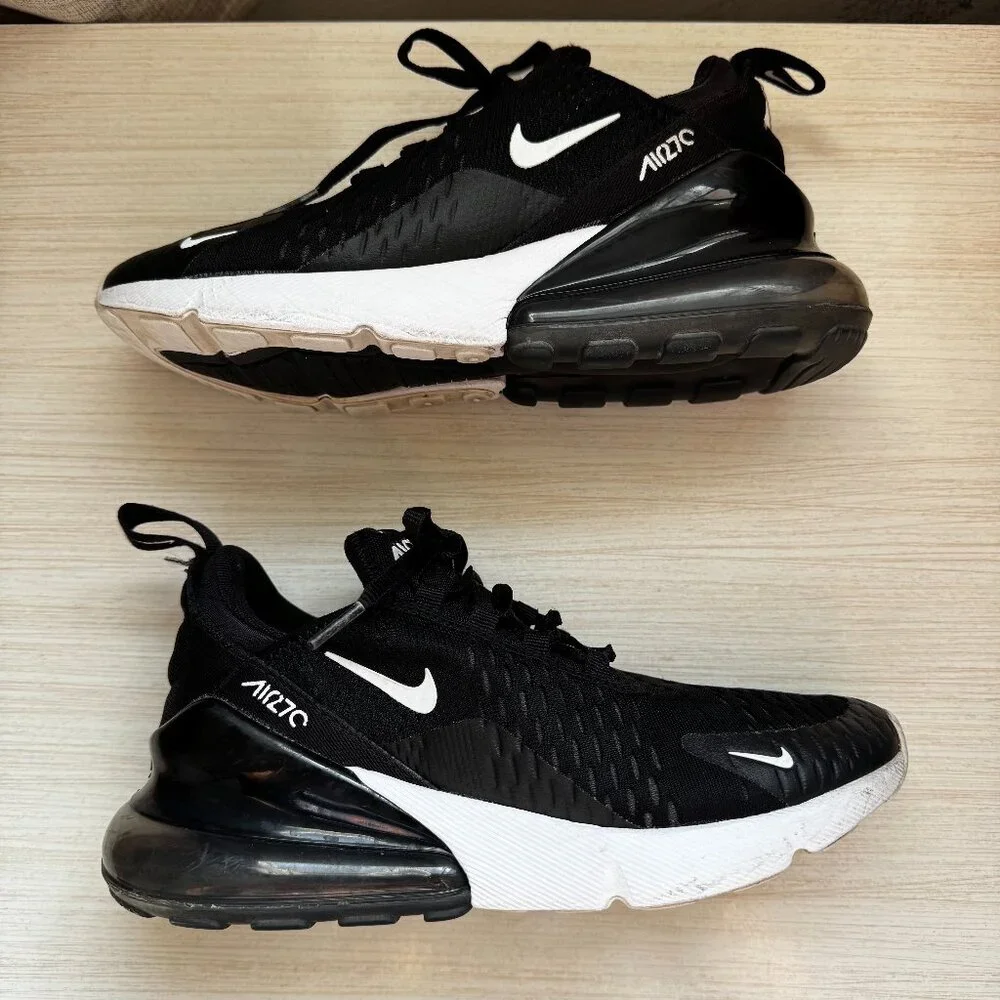 Nike Black and White Athletic Shoes - Picture 1 of 11